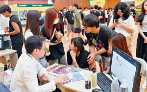 文憑試放榜方大職訓局各逾3萬人報讀