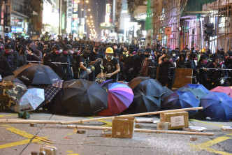 網民號召示威者商場聚集及遊行。資料圖片