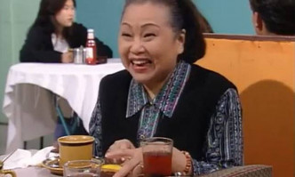 譚倩紅在《真情》中飾演容姨一角，深入民心。