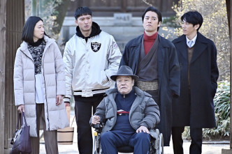 《我家的故事》由長瀨智也（左二）及江口德子等主演。