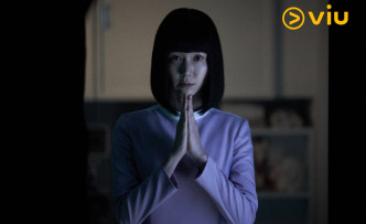 李宥英在《看護中》中一人分飾兩角。