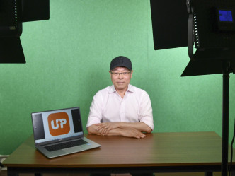 馮檢基新創辦網台「up香港」節目做嘉賓。