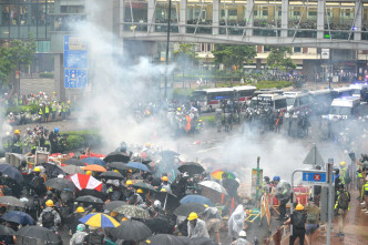 文章指出，動盪嚴重損害了香港的國際聲譽和地位。資料圖片