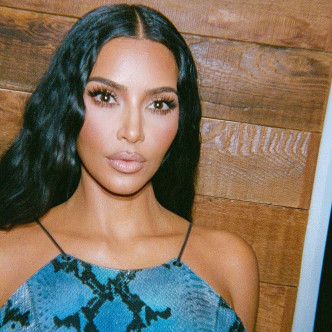 Kim Kardashian也打入10亿美元富翁内。