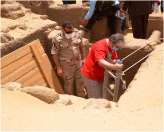 研究人員在此區發現埋葬井，挖掘後發現，這些井通往數條走廊，這些走廊位於木乃伊墓穴內。新華社