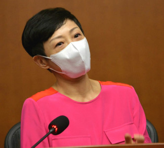 陳淑莊宣布因個人原因決定不留任立法會議員一職。