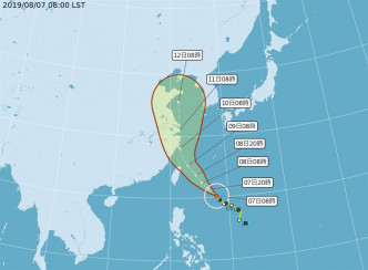 台湾中央气象局未来路綫。网图