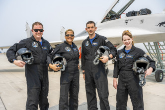 本次飞行任务有4名成员。AP图片