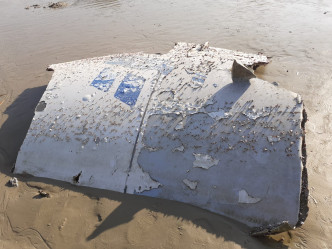 怀疑火箭残骸在沙滩被发现。刘伯安提供