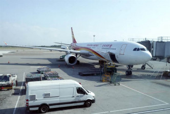 香港航空班機延誤4小時。網上圖片