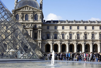 巴黎羅浮宮重開。AP圖片