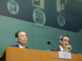 副主席黄泽恩(左)，主席黄远辉(右)