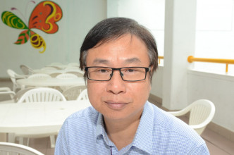 沙田苏浙公学副校长刘志业。