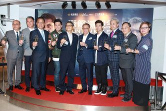 多位嘉賓出席電影《潛艦滅殺令》首映禮。
