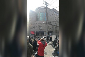 瀋陽交警隊遭到爆炸攻擊。　微博圖片