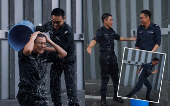 华仔和青云为新片《拆弹专家2》拍摄「冰桶挑战」的镜头。