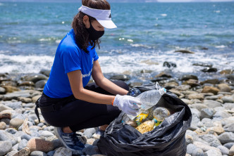 Hidy希望透過清潔海岸活動，喚醒大眾對海洋塑膠污染的關注。