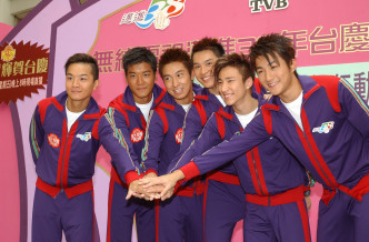 蔡淇俊（右）当年被TVB选为「翡翠新力量」力捧。