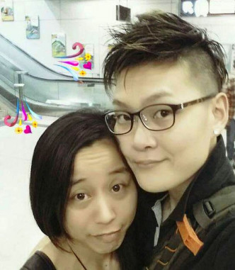两女被告为37岁陈天佑及42岁冯嘉宝。