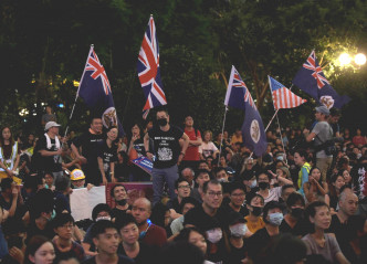 大会指6万人出席集会