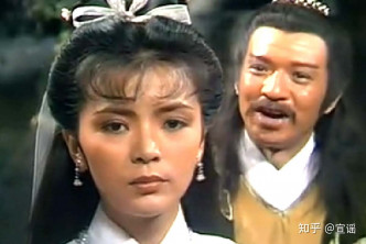 当年Benz 哥和陈玉莲在《神雕侠侣》分别饰演「 公孙止」和姑姑「小龙女」。
