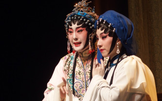 李沛妍（左）和谢晓莹（右）在戏中对手戏多。