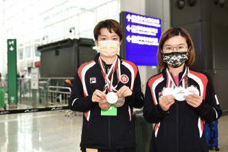 杜凯琹（左）与李皓晴成为港乒今届亚锦赛大赢家。梁柏琛摄