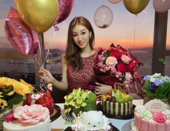 何艳娟在IG贴出预祝30岁生日的相片。