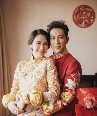 33歳的汤怡今年2月同排舞师麦秋结婚，宣布双喜临门。
