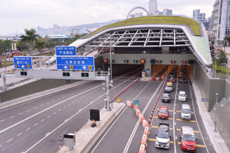 中環灣仔繞道通車。