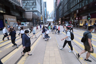 香港失业率持续5个月改善。