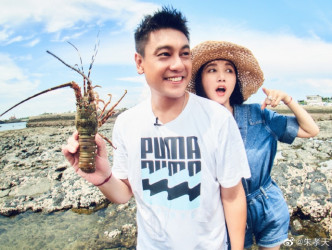 朱孝天在播放中的网络节目《孝天食旅》，带著老婆韩雯雯游台湾。