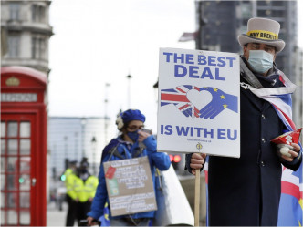 英國仍有民眾反對脫歐。AP圖片