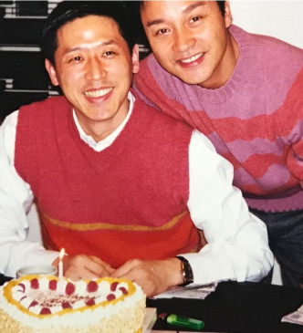 唐唐于社交网站上载19年前哥哥为其庆生的照片。网图