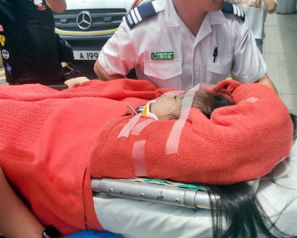 女童受伤送玛嘉烈医院治理治理。