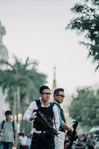 電影《使徒行者2諜影行動》由張家輝、古天樂主演，遠赴緬甸、西班牙多地取景，進行實景拍攝。