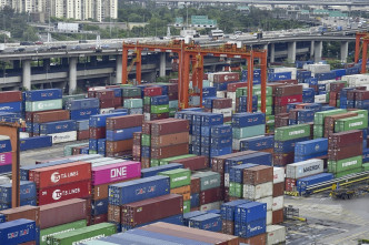 本港进出口货值都按年上升。资料图片
