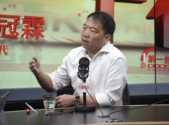 民主党主席兼立法会议员胡志伟。