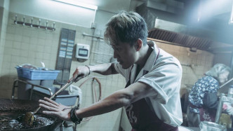 麥子樂在電影《花椒之味》中飾演廚師。
