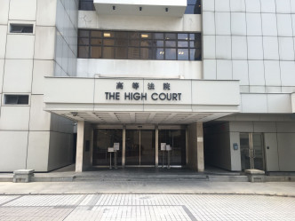 主任入稟勞資審裁署向校方追討索償，校方今派出校長和校監出庭應訊。 資料圖片