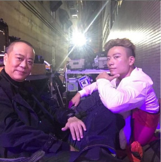 陳志健與歐陽震華合作拍攝新劇《伙記辦大事》。