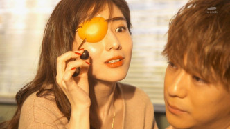 前主播田中美奈实的浮夸演技继续成为话题。