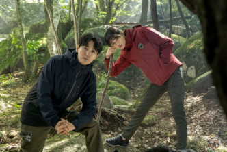 朱智勋及全智贤正合作新剧《智异山》。