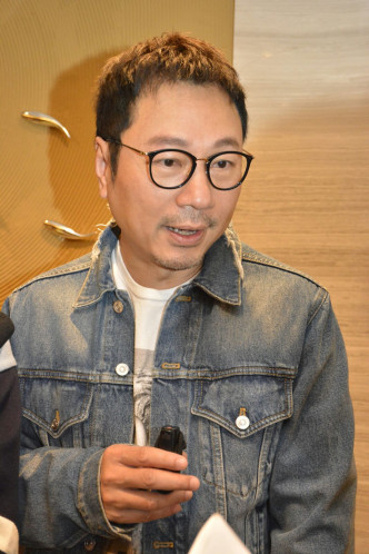 祥仔表明会跟无綫维持「一年一剧」的合作关系，并笑说：「我始终是香港演员，要为港人服务」。