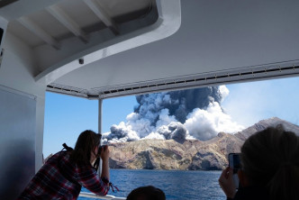 火山爆发造成最少6人死亡。AP图片