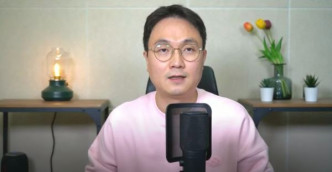 YouTuber李鎮浩爆金宣虎的廣告收入高達3千多萬港元。