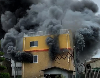 京都动画公司纵火案增至25人死亡。网上图片