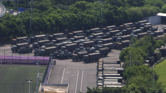 中央社引述消息，至少一万名武装警察部队队员在深圳戒备。美联社图片