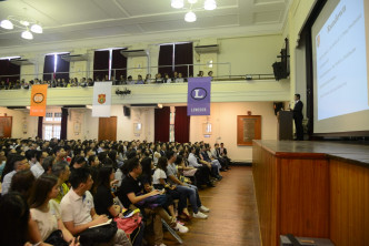 拔萃男书院附属小学，于中学部举行两场小一入学简介会。