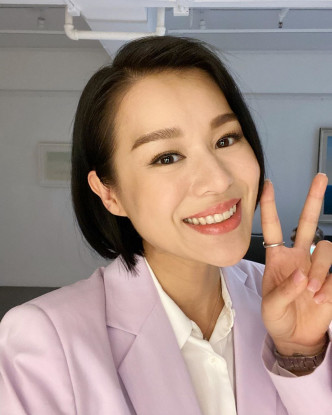 杏儿刚刚拍摄完ViuTV新剧《熟女强人》。